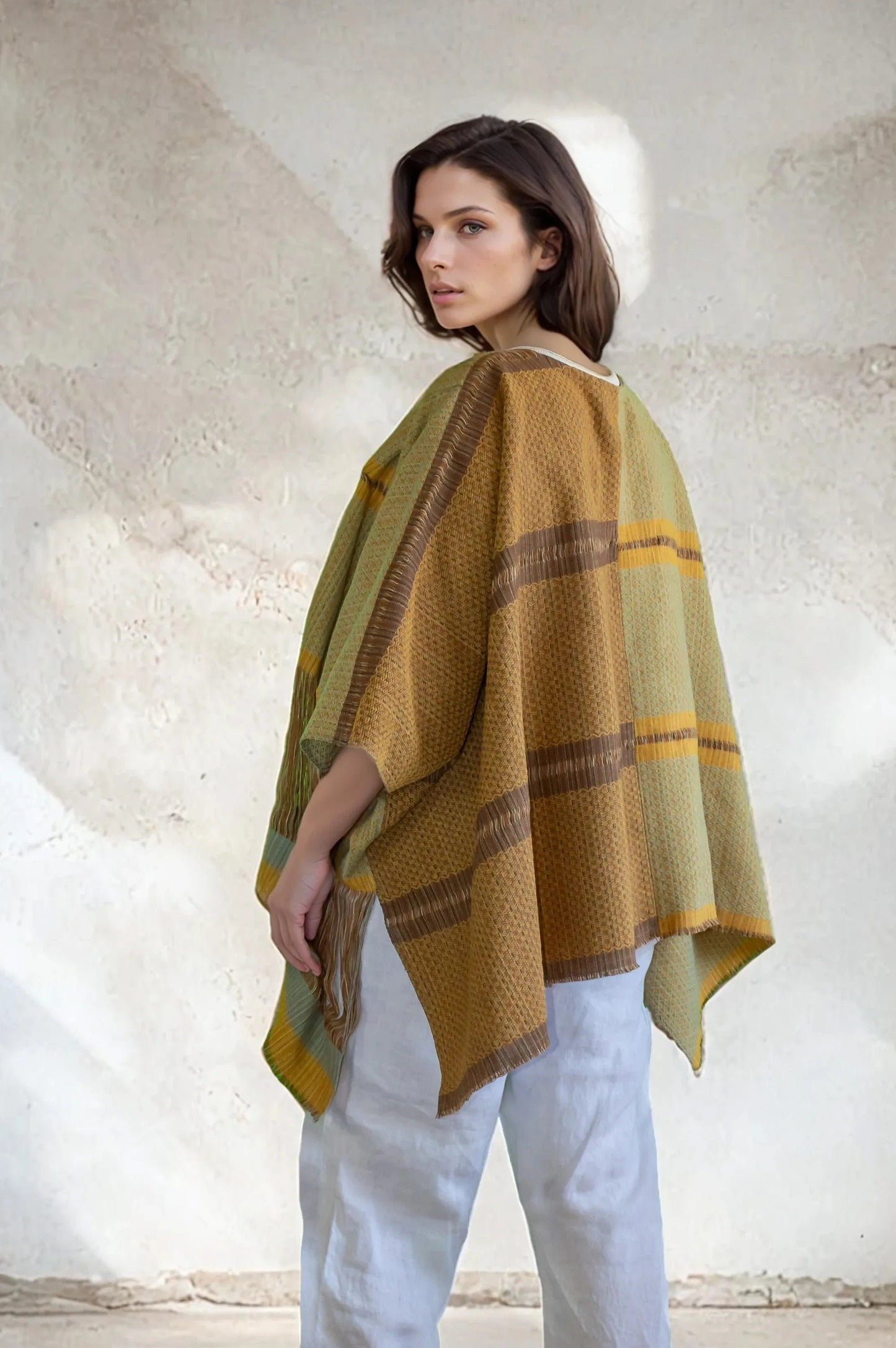 Poncho Raíces, artesanal (piezas únicas)