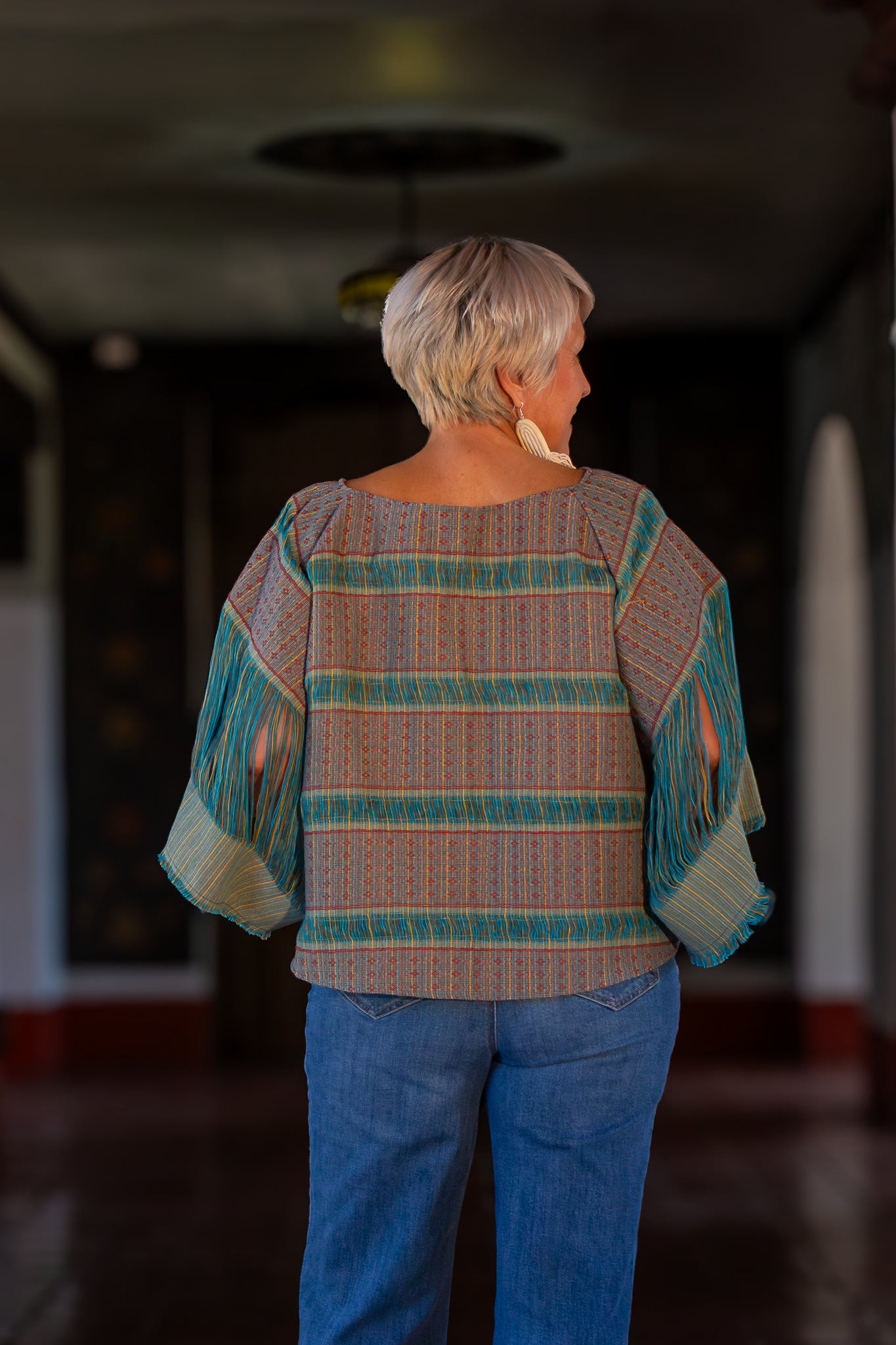Blusa 100% artesanal,. cpon diseño textil exclusivo, tejido en telar de pedal tradicional. Moda mexicana contemporánea. Pieza única.