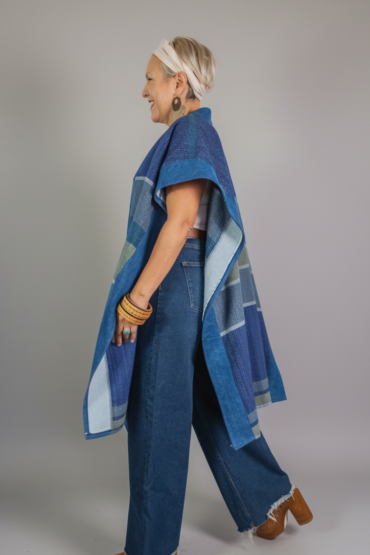 Ruana Firmamento, moda artesanal (pieza única)