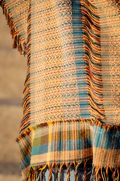 Poncho Nexo, moda artesanal (piezas únicas) - Nativa de Corazón